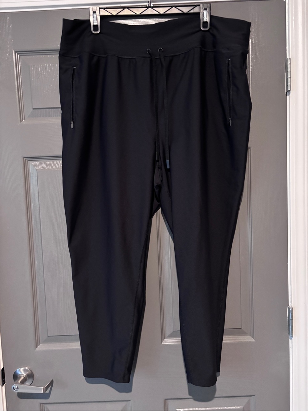 Women’s Black Drawstring Active Pants
